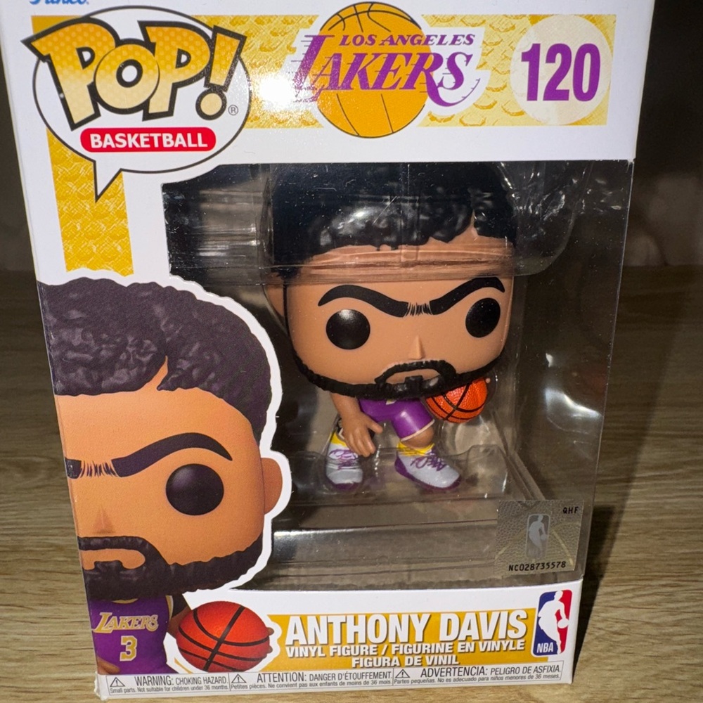 Funko Pop! Anthony Davis Vinyl Figure